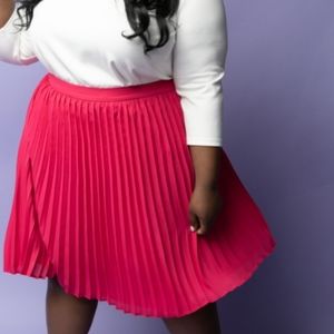Gibson | Pink Pleated Skirt Size Small